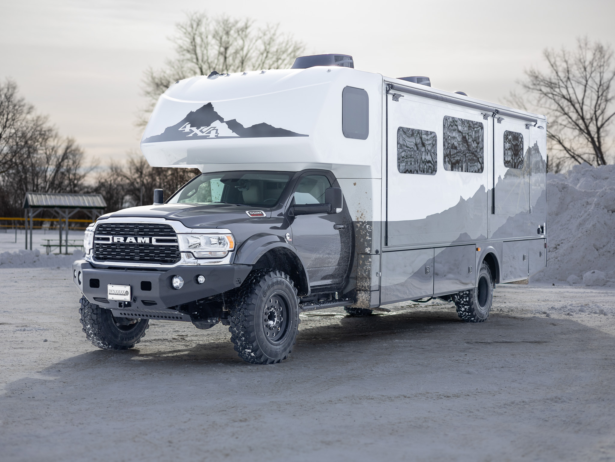 Ram chassis Super C in winter